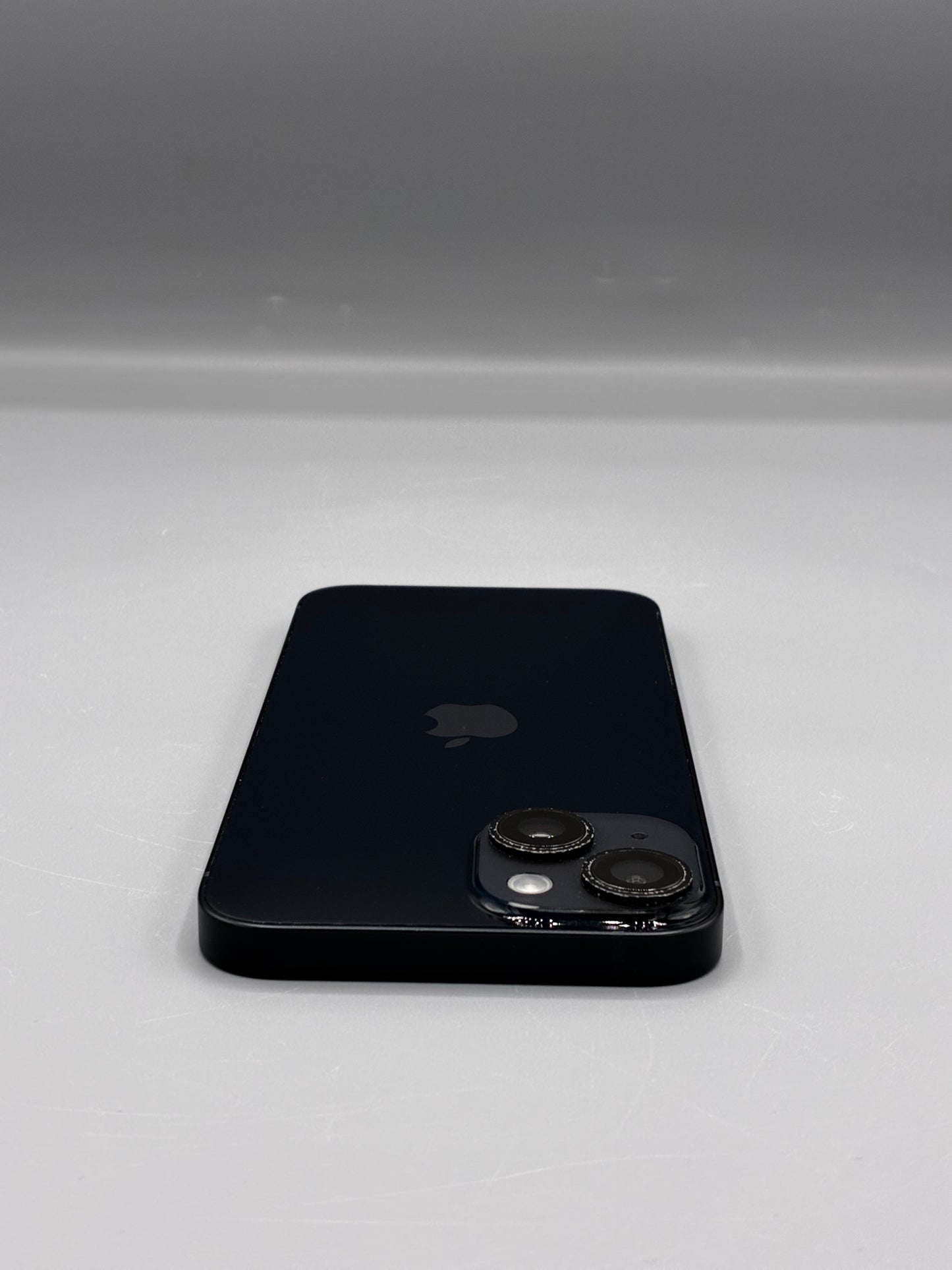 iPhone 14, 128 GB, Baterie 100%, Midnight