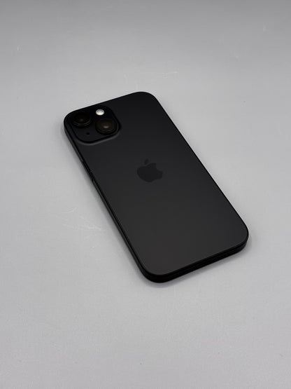 iPhone 15, 128 GB, Baterie 100%, Black