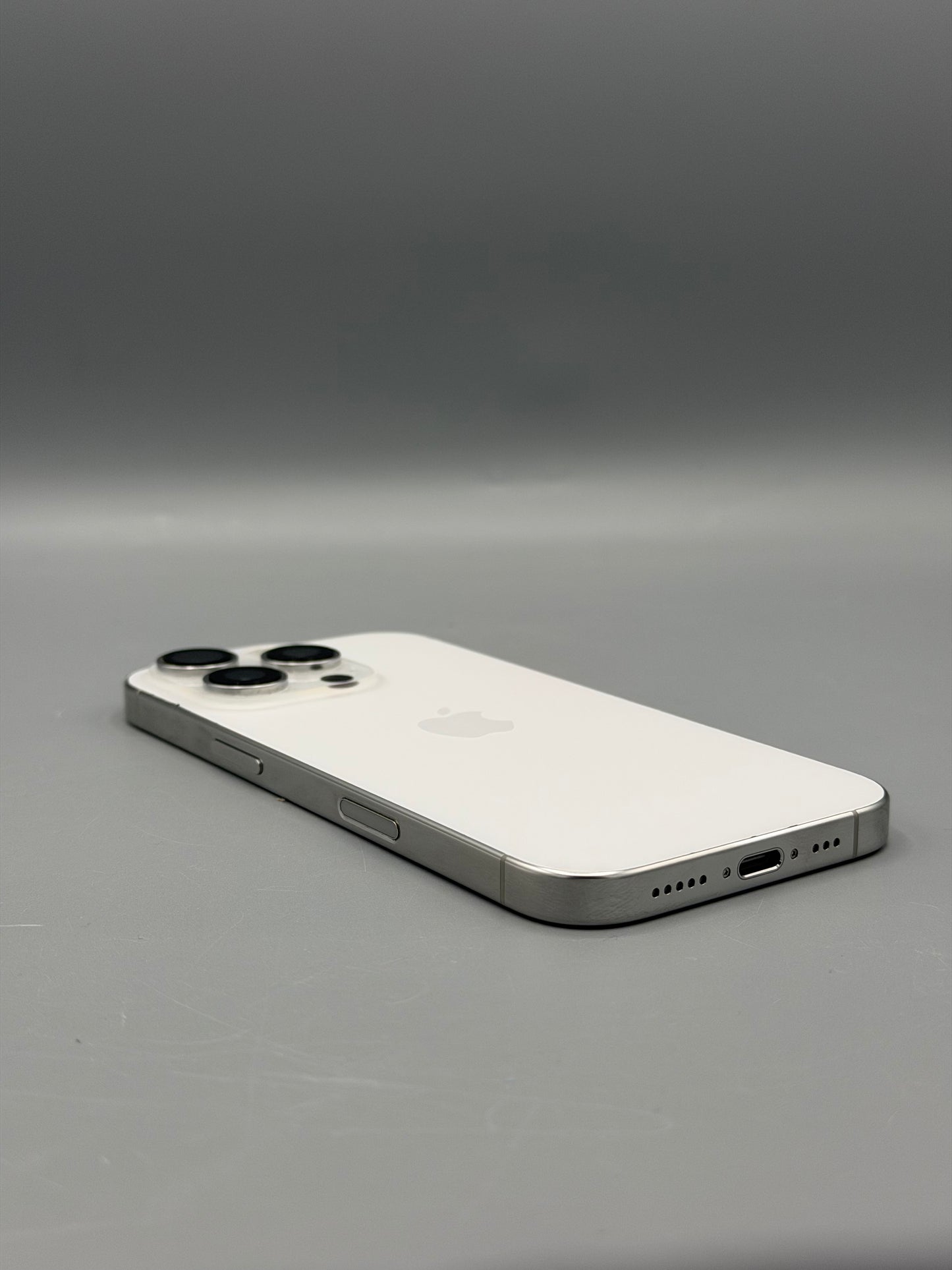 iPhone 16 Pro, 1 TB, Baterie 100%, 175 Cicluri,  White Titanium