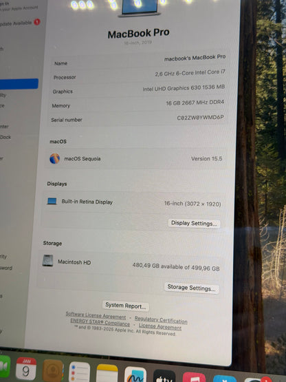 Macbook Pro 16" / 2019 / Touchbar / i7 / 16 GB RAM / 500 GB SSD / 321 Cicluri / Silver