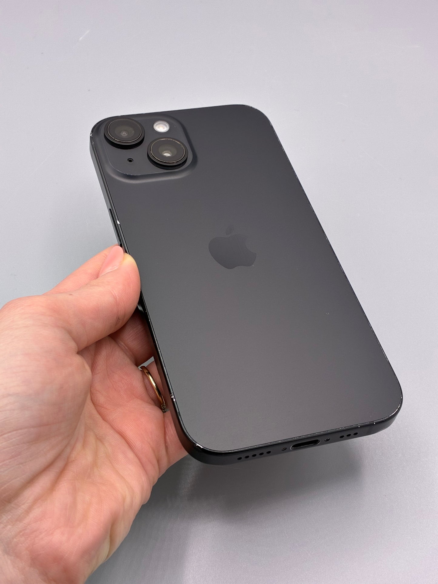 iPhone 15, 128 GB, Baterie 100%, Black