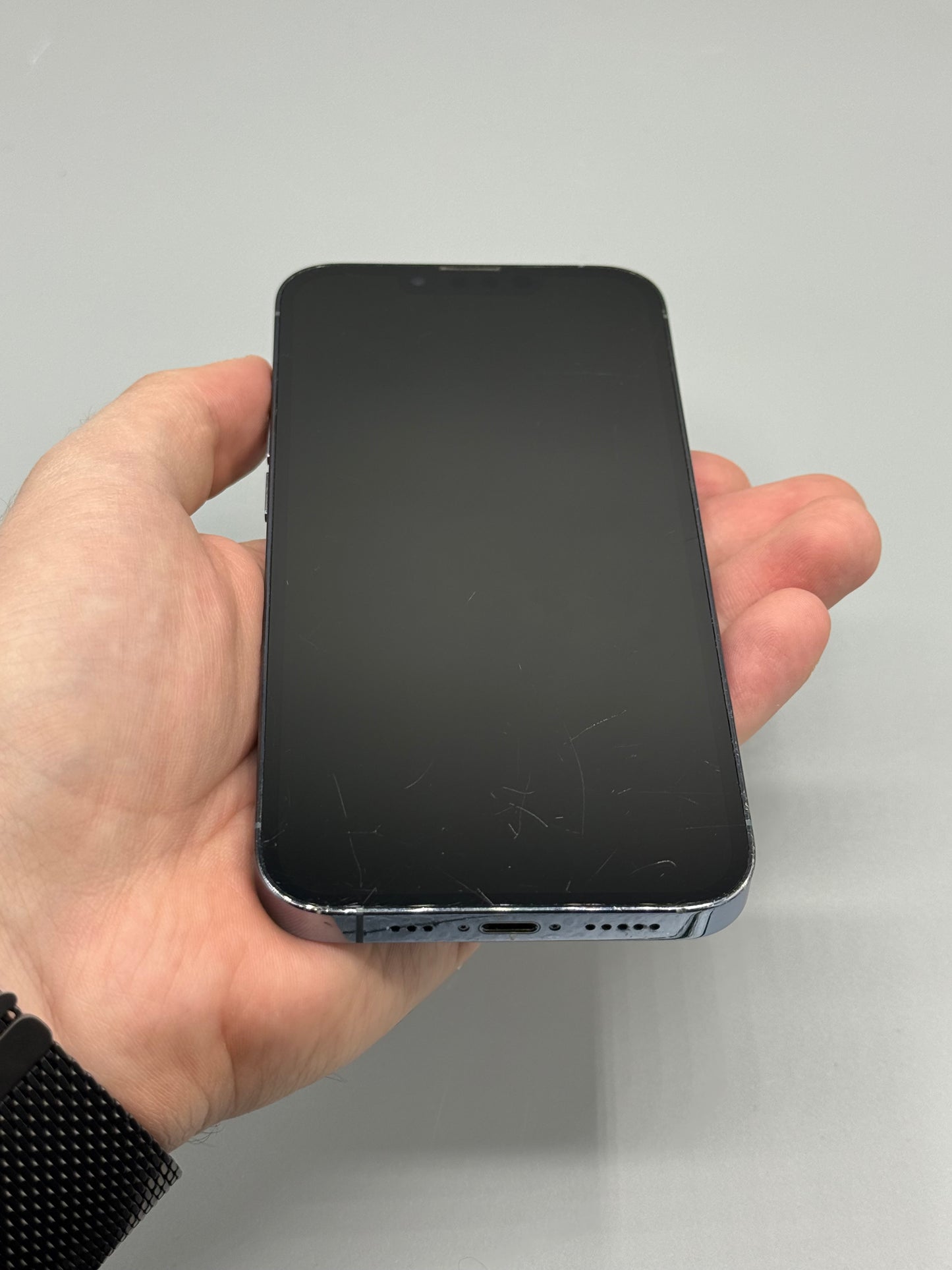 iPhone 13 Pro | 256 GB | Baterie 100% | 0 Cicluri | Blue | Ecran zgariat