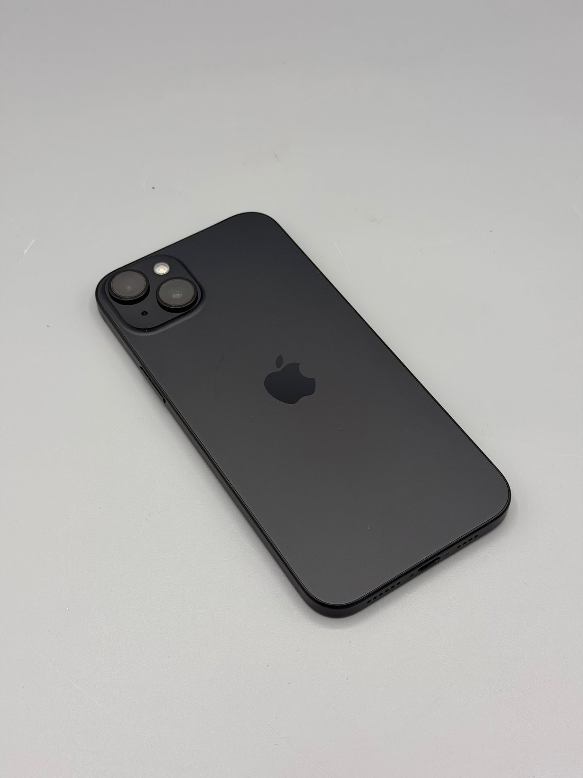 iPhone 15 Plus, 128 GB, Baterie 100%, Black
