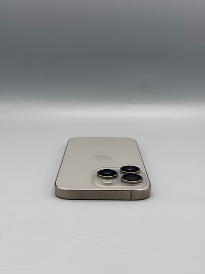 iPhone 16 Pro, 256 GB , Baterie 92%, 587 Cicluri, Natural Titanium