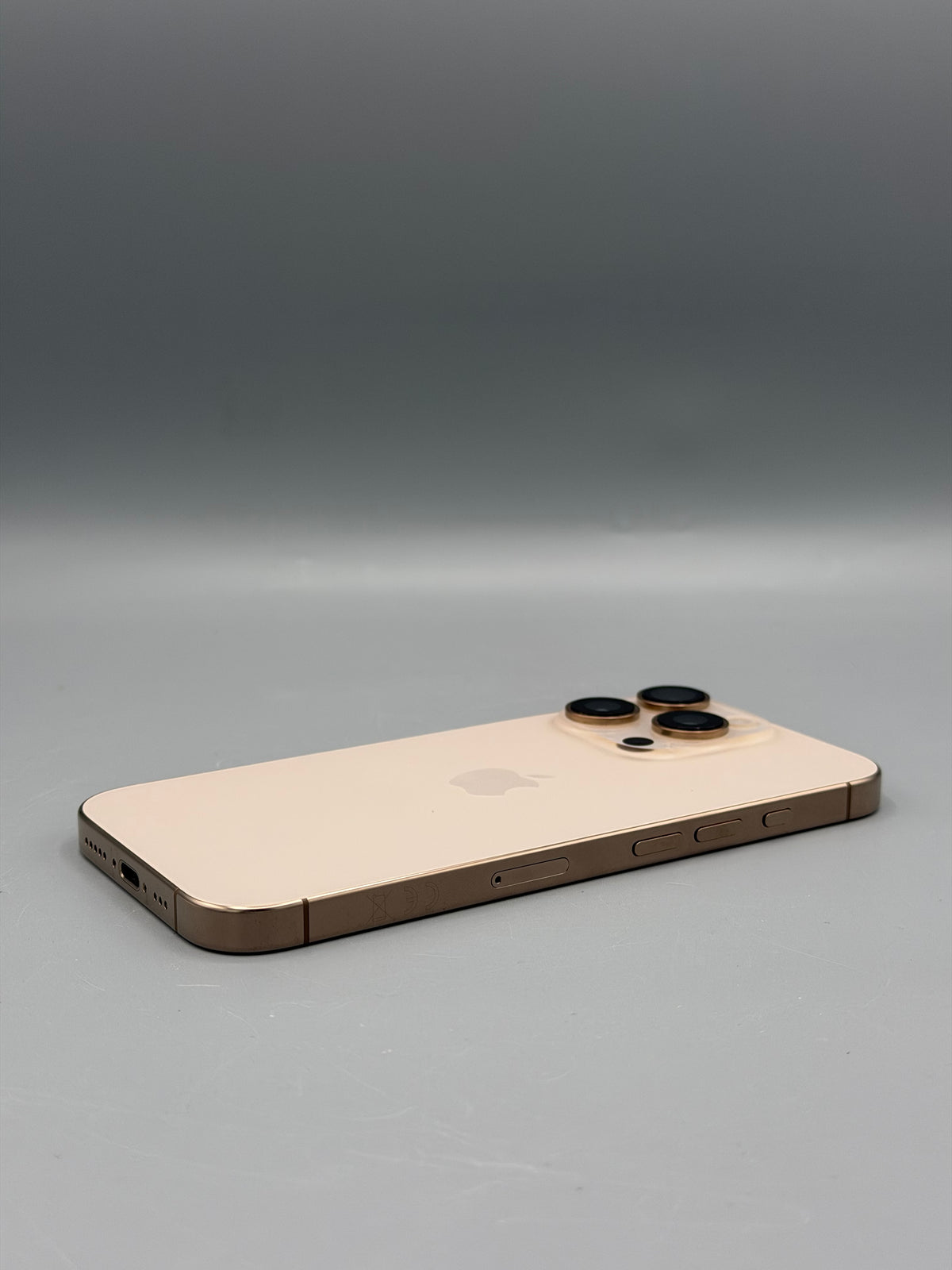 iPhone 16 Pro, 128 GB , Baterie 99%, 230 Cicluri, Desert Titanium