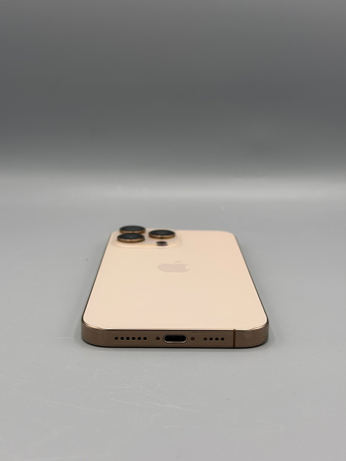 iPhone 16 Pro Max, 256 GB, Baterie 90%, 730 Cicluri,  Desert Titanium