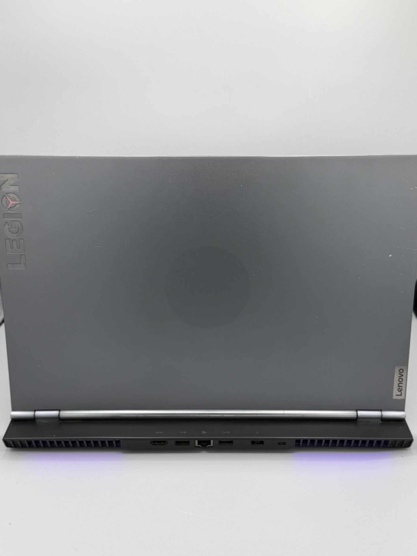 Lenovo Legion 7 i7 | Gen 10 | 16GB RAM | 1T SSD |RTX 2070 Super Max-Q Design 8GB | Display 15.6 full HD 144 GHz | Incărcător Original