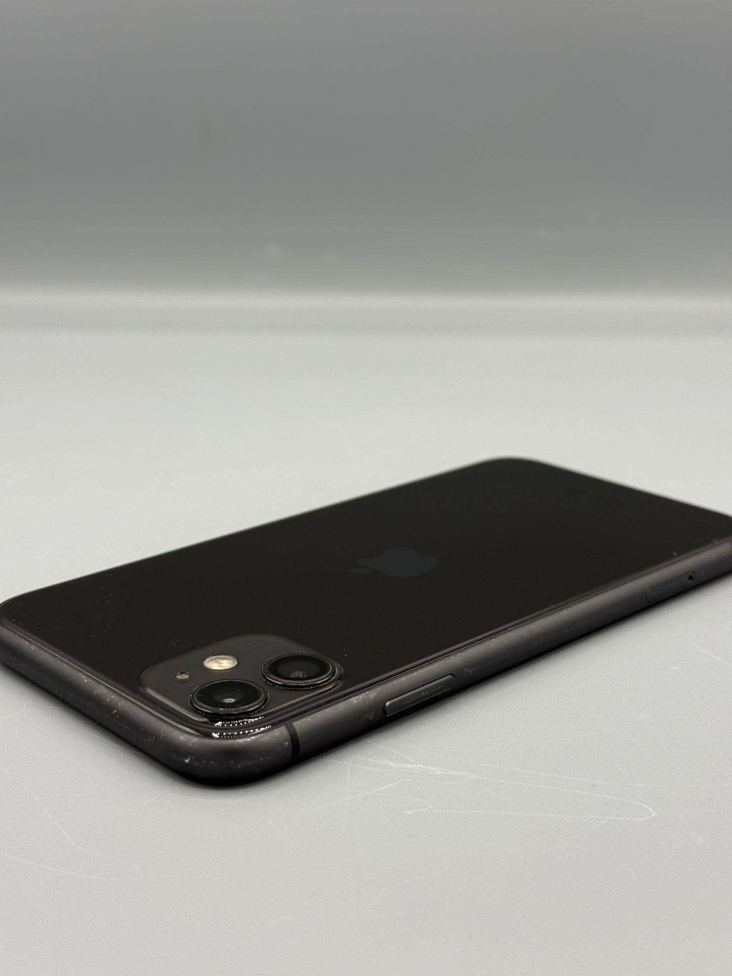 iPhone 11 ,64 GB, Baterie 100%, 0 Cicluri, Black