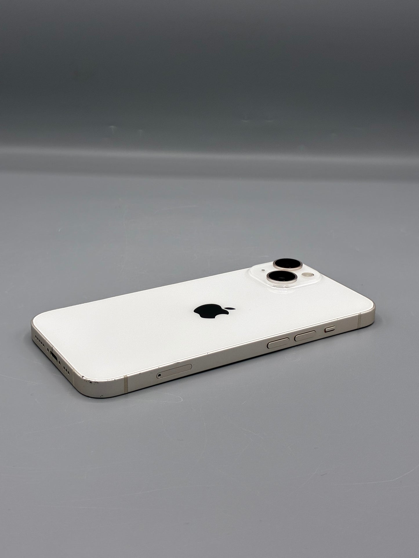 iPhone 14, 128 GB, Baterie 100%, Starlight