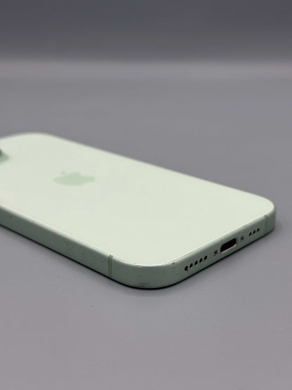 iPhone 15, 128 GB, Baterie 100%, Verde
