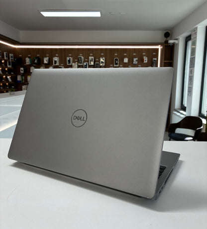Laptop Dell Latitude 5531 | i7-12880H GEN 12 | 32 GB | 1TB SSD | Windows 11 | Display 15.6 inch Full HD | Incărcător Original