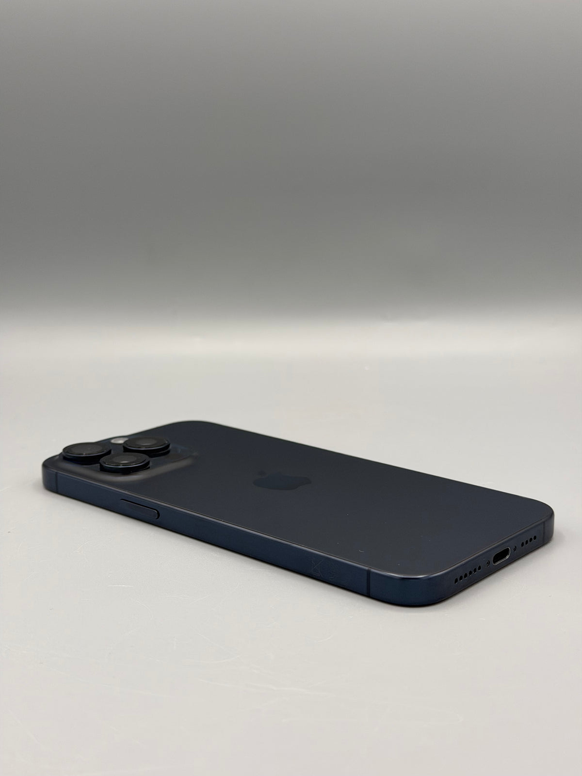 iPhone 15 Pro Max, 256 GB, Baterie 100%,155 Cicluri, Blue Titanium