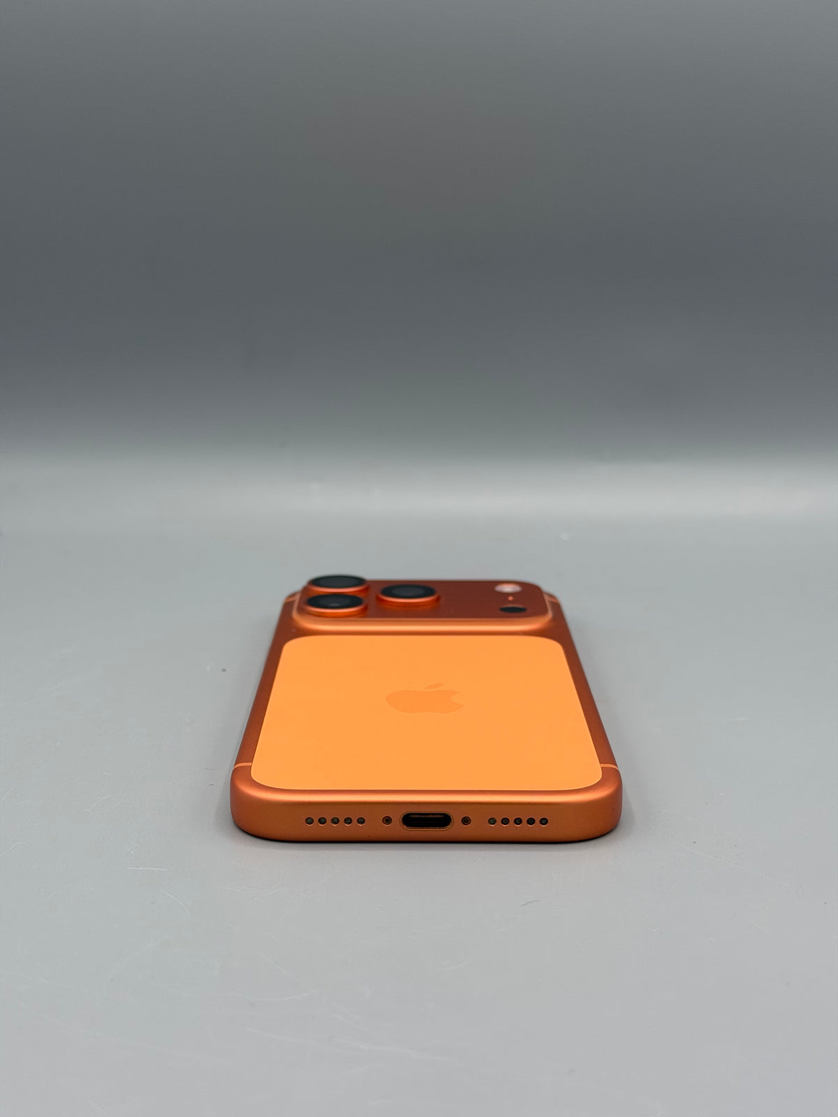 iPhone 17 Pro , 256 GB , Baterie 93%, 304 Cicluri, Nou, Cosmic Orange