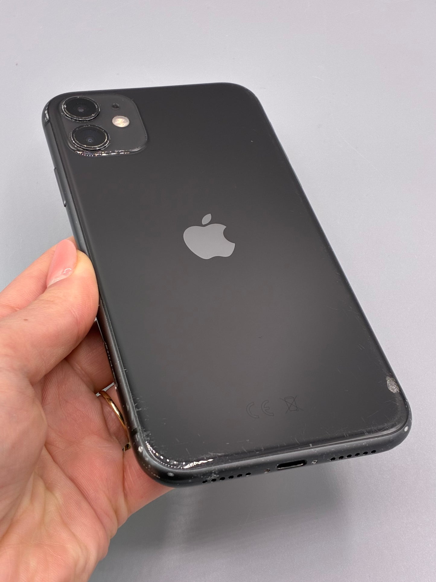iPhone 11, 64 GB, Baterie 88%, Black