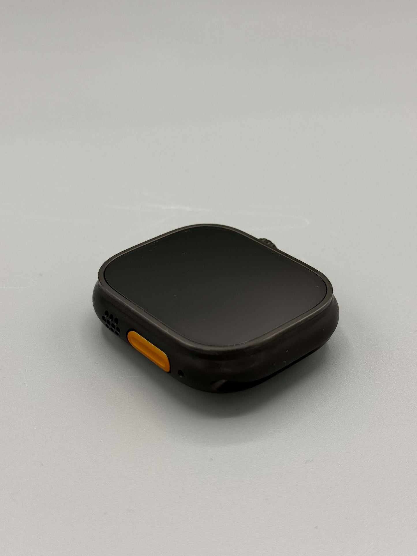 RESIGILAT: Apple Watch Ultra 3, GPS + Cellular, Carcasa Black Titanium 49mm, Black Alpine Loop - Large