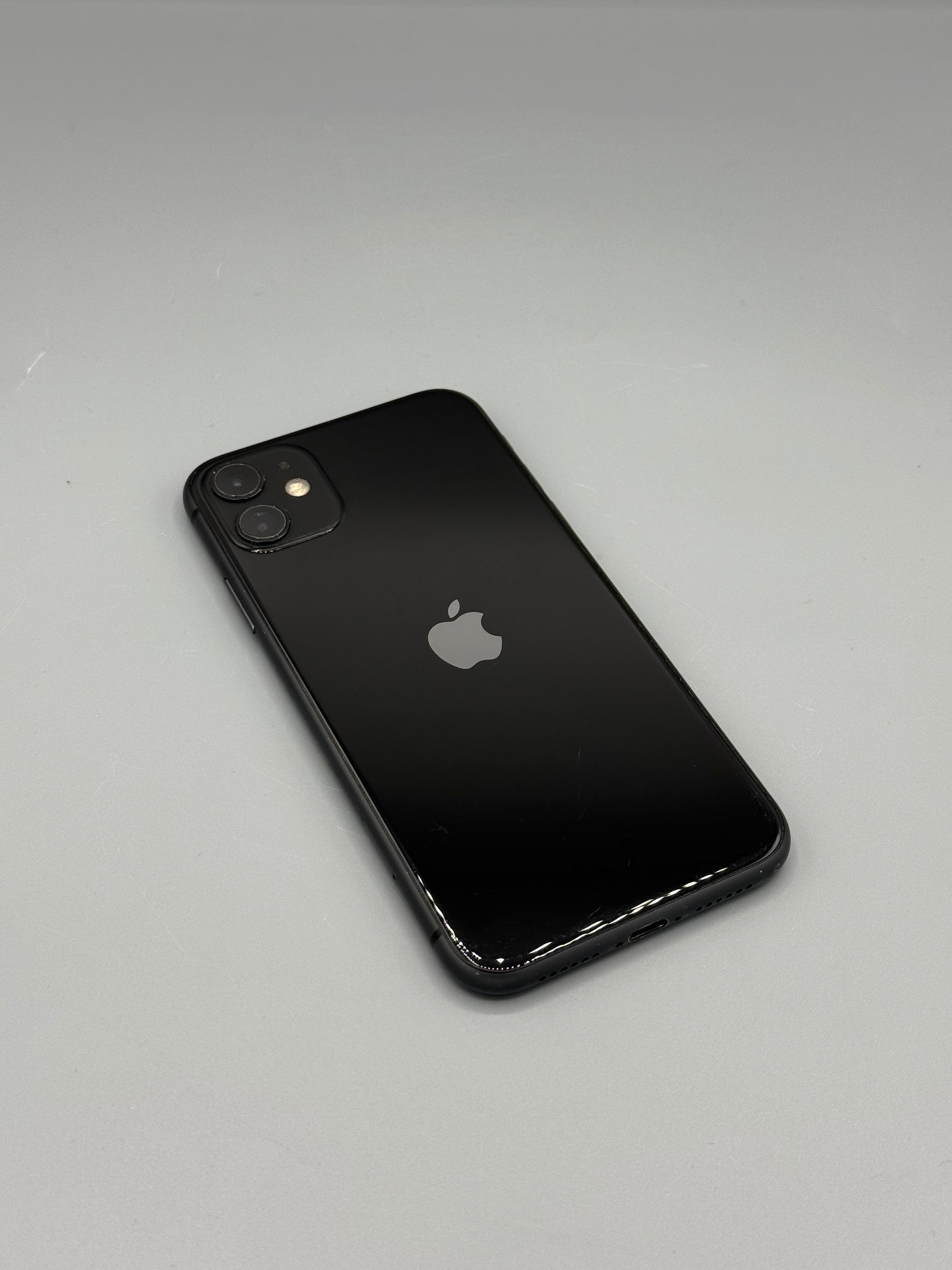 iPhone 11 | 64 GB | Baterie 100% | 0 Cicluri | Negru – fixlygsm.ro