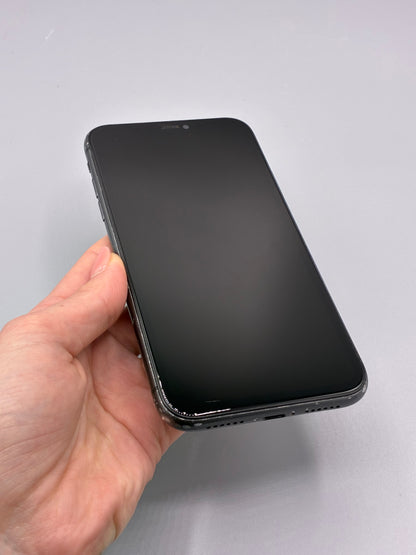 iPhone 11, 64 GB, Baterie 88%, Black