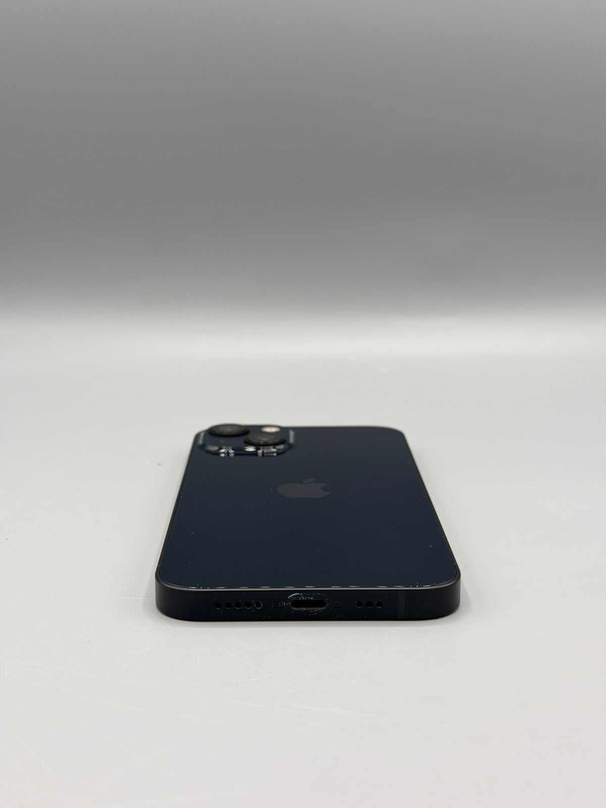 iPhone 13, 128 GB, Baterie 94%, Negru