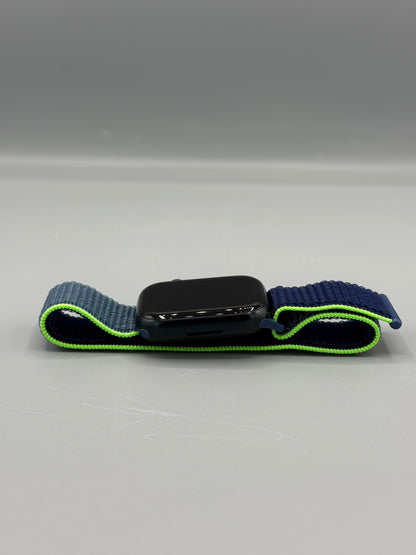 Apple Watch 7, GPS, Carcasa Midnight Aluminium, 45 mm,  Baterie 80%