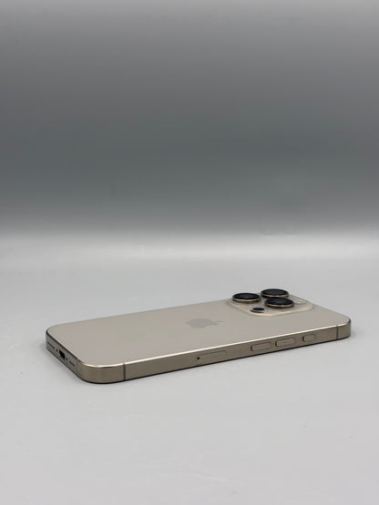 iPhone 16 Pro, 256 GB , Baterie 92%, 587 Cicluri, Natural Titanium