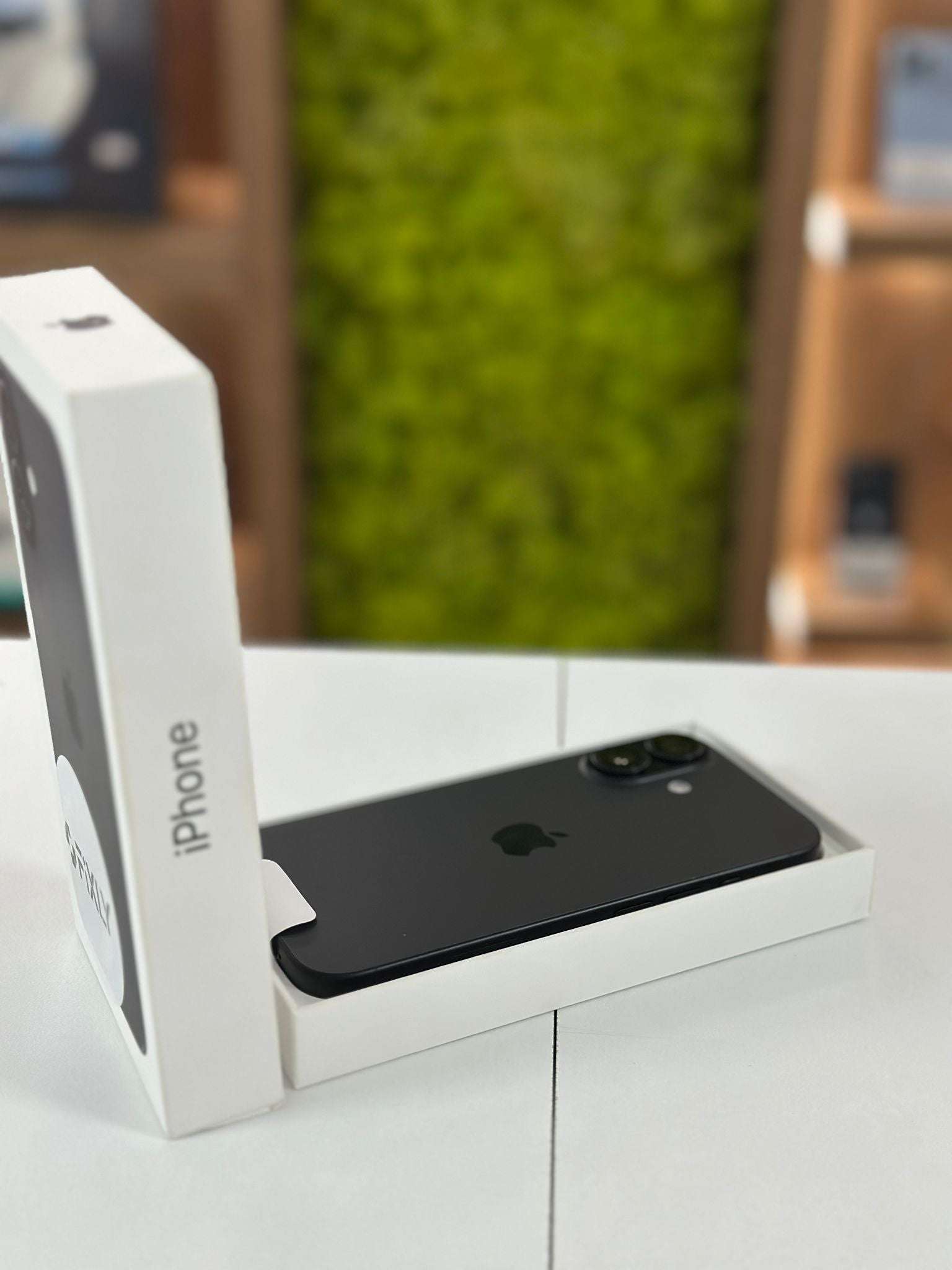 iPhone 16, 128GB Baterie 100%,0 Cicluri, Black