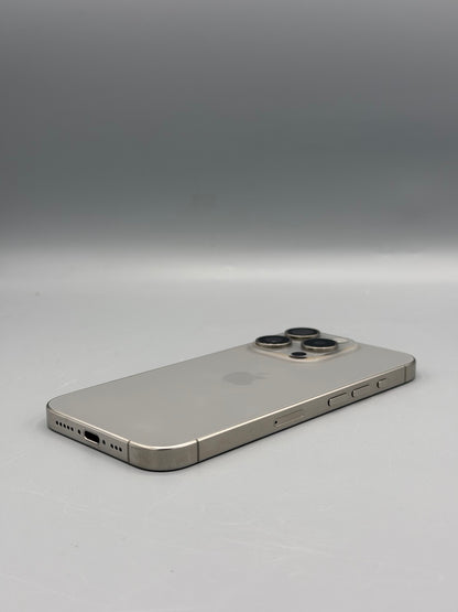 iPhone 15 Pro, 1 TB, Baterie 99% , 96 Cicluri, Natural Titanium
