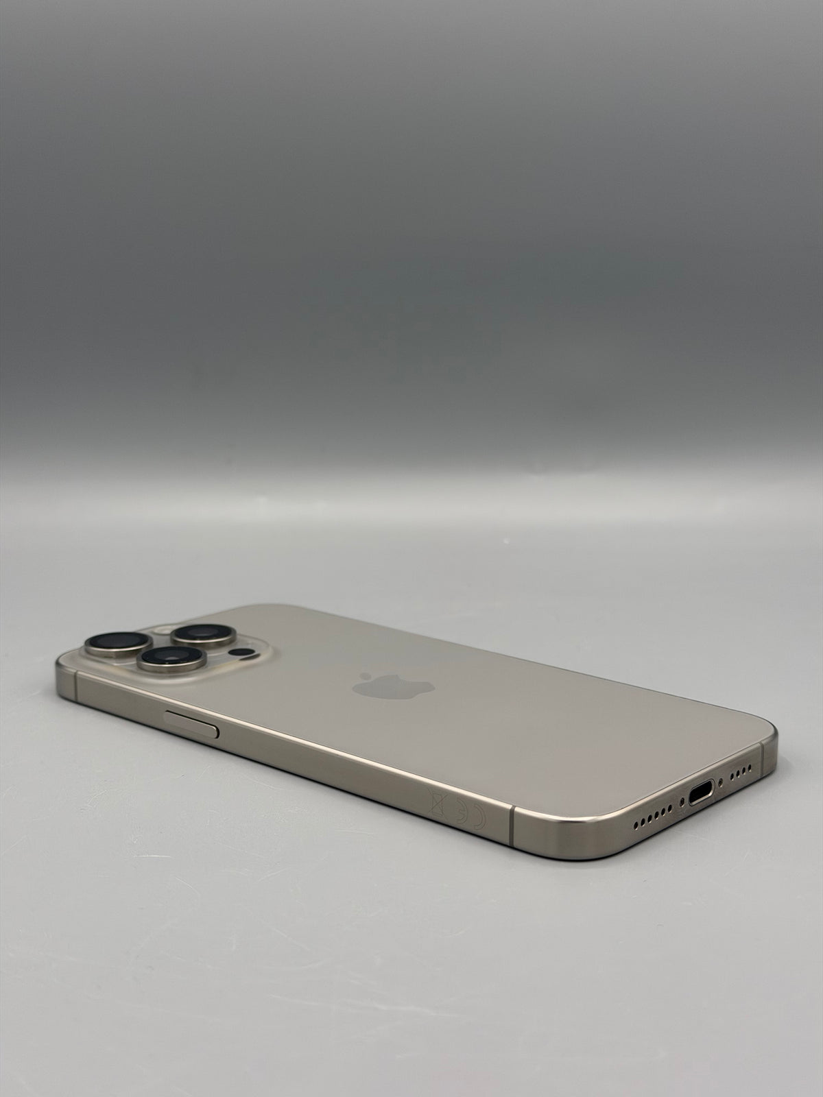 iPhone 15 Pro Max, 256 GB, Baterie 89%,389 Cicluri, Natural Titanium