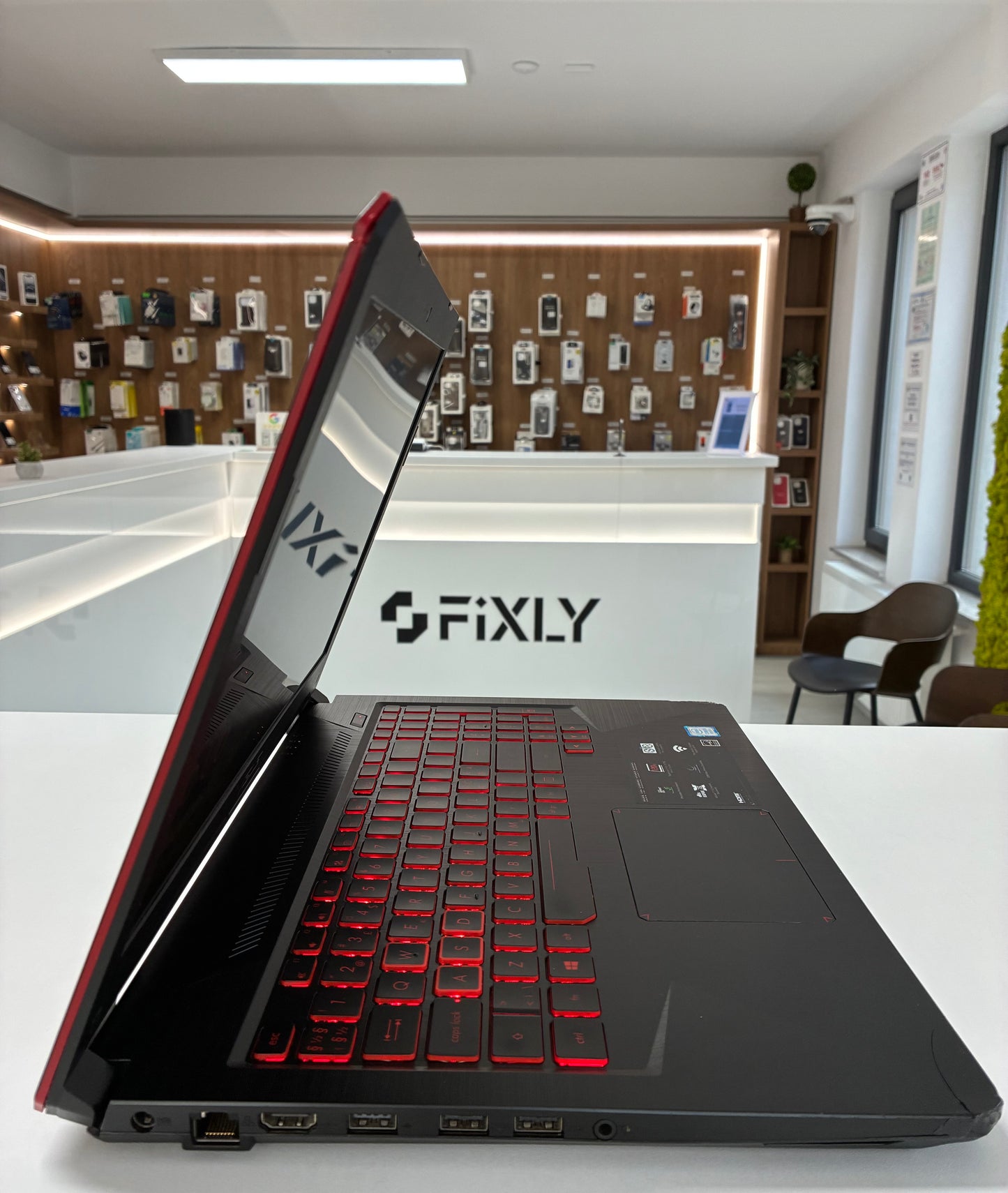 Laptop Gaming Asus TUF FX504G, i5-8300H, 16 GB RAM, 256 GB SSD, 15.6", Windows 10, Incarcator