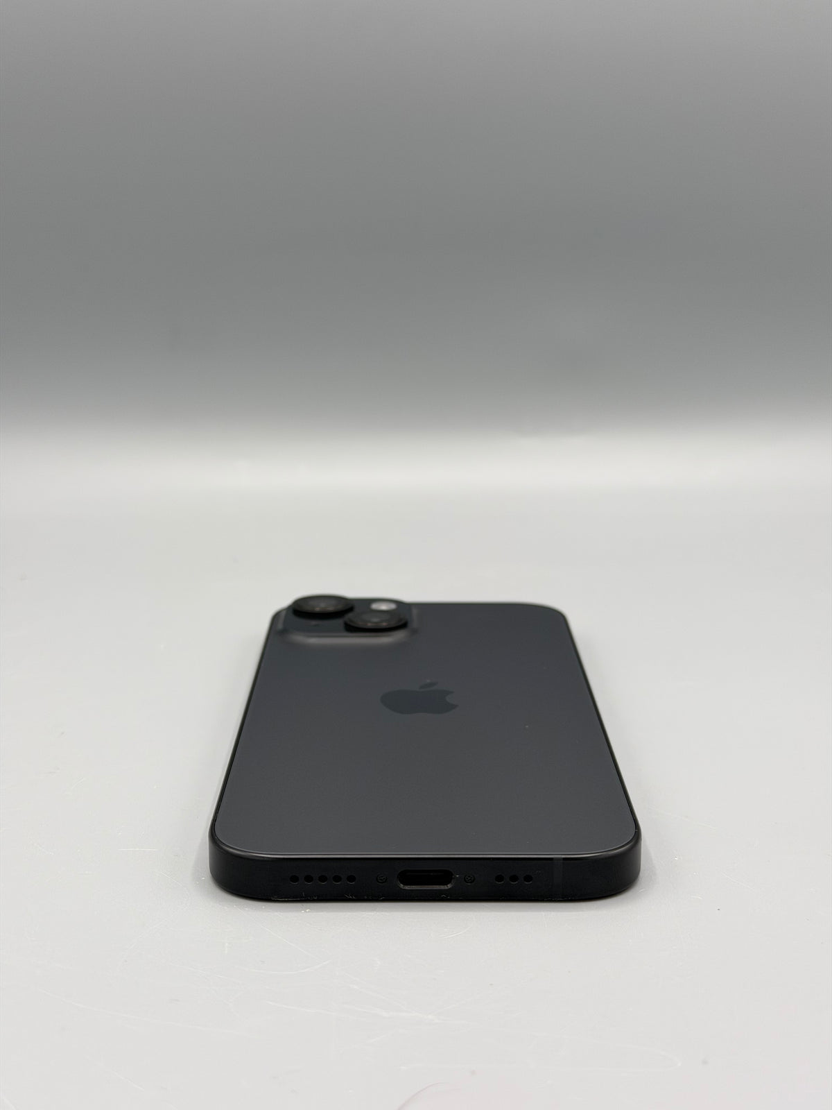 iPhone 15, 128 GB, Baterie 100%, 0 Cicluri, Negru
