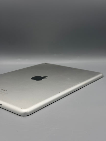 iPad Generatia 5 / 32 GB / Ecran fisurat / Alb