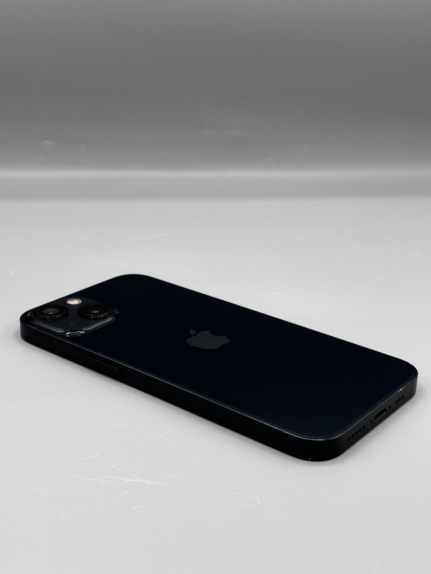 iPhone 13, 128GB, Baterie 100%, Midnight