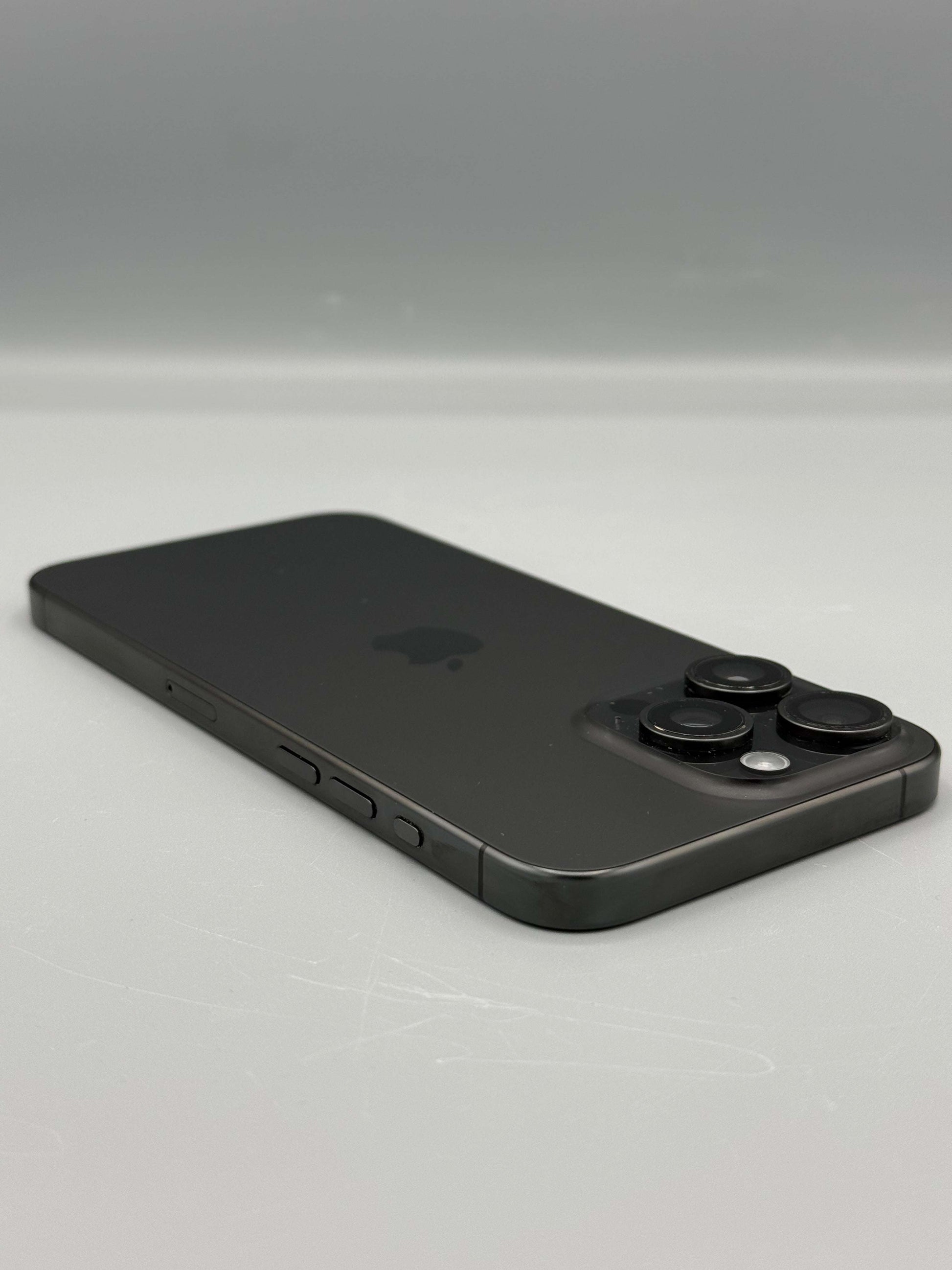 iPhone 15 Pro Max ,256 GB, Baterie 89%, 608 Cicluri, Black Titanium