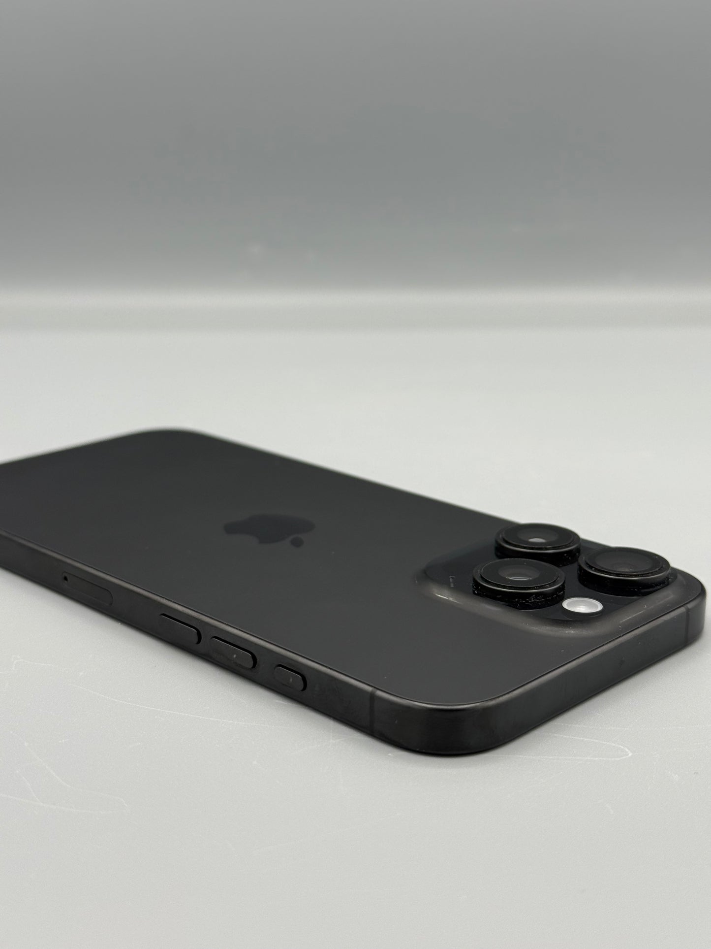 iPhone 16 Pro Max, 1 TB, Baterie 100%, 0 Cicluri, Black Titanium