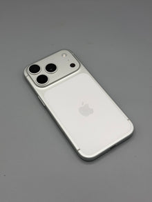 iPhone 17 Pro, 256 GB, Baterie 99%, 206 Cicluri, Silver