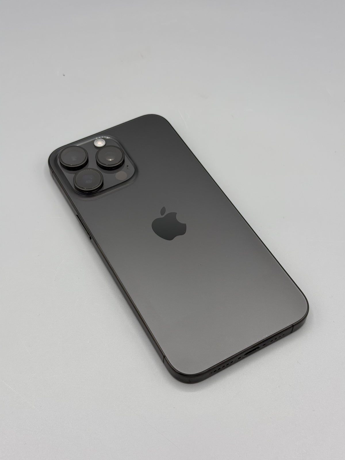 iPhone 15 Pro Max, 256 GB, Baterie 100% , 0 Cicluri, Black Titanium