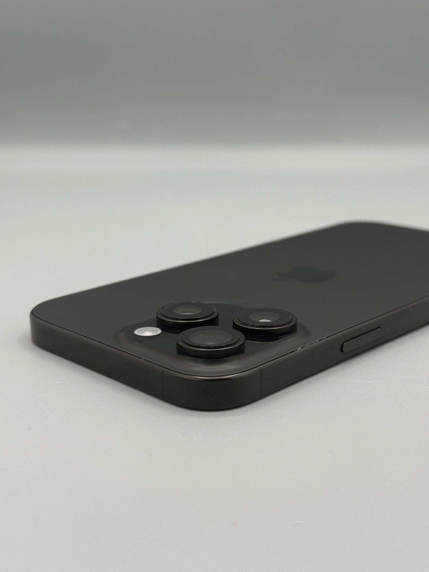 iPhone 16 Pro Max, 256 GB, Baterie 100%, 202 Cicluri, Black Titanium