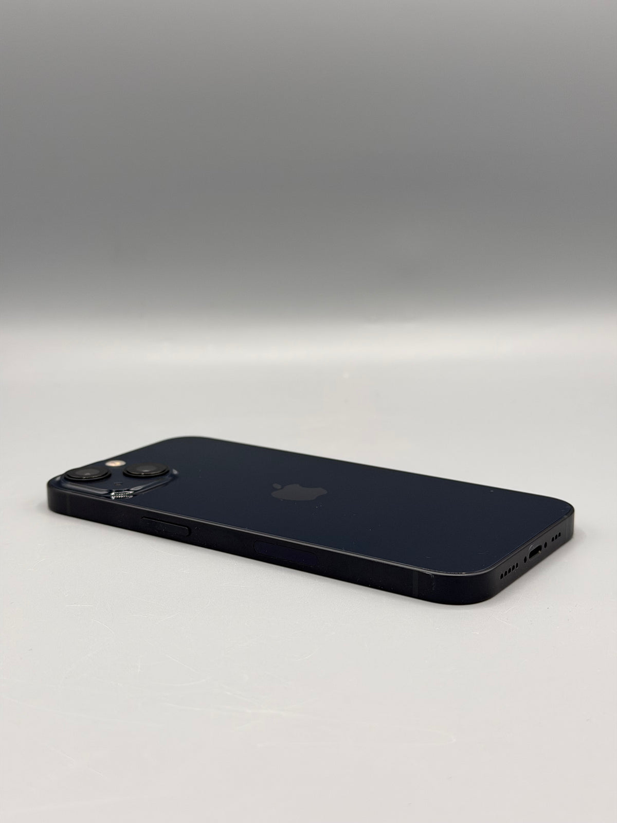 iPhone 13, 128 GB, Baterie 94%, Negru