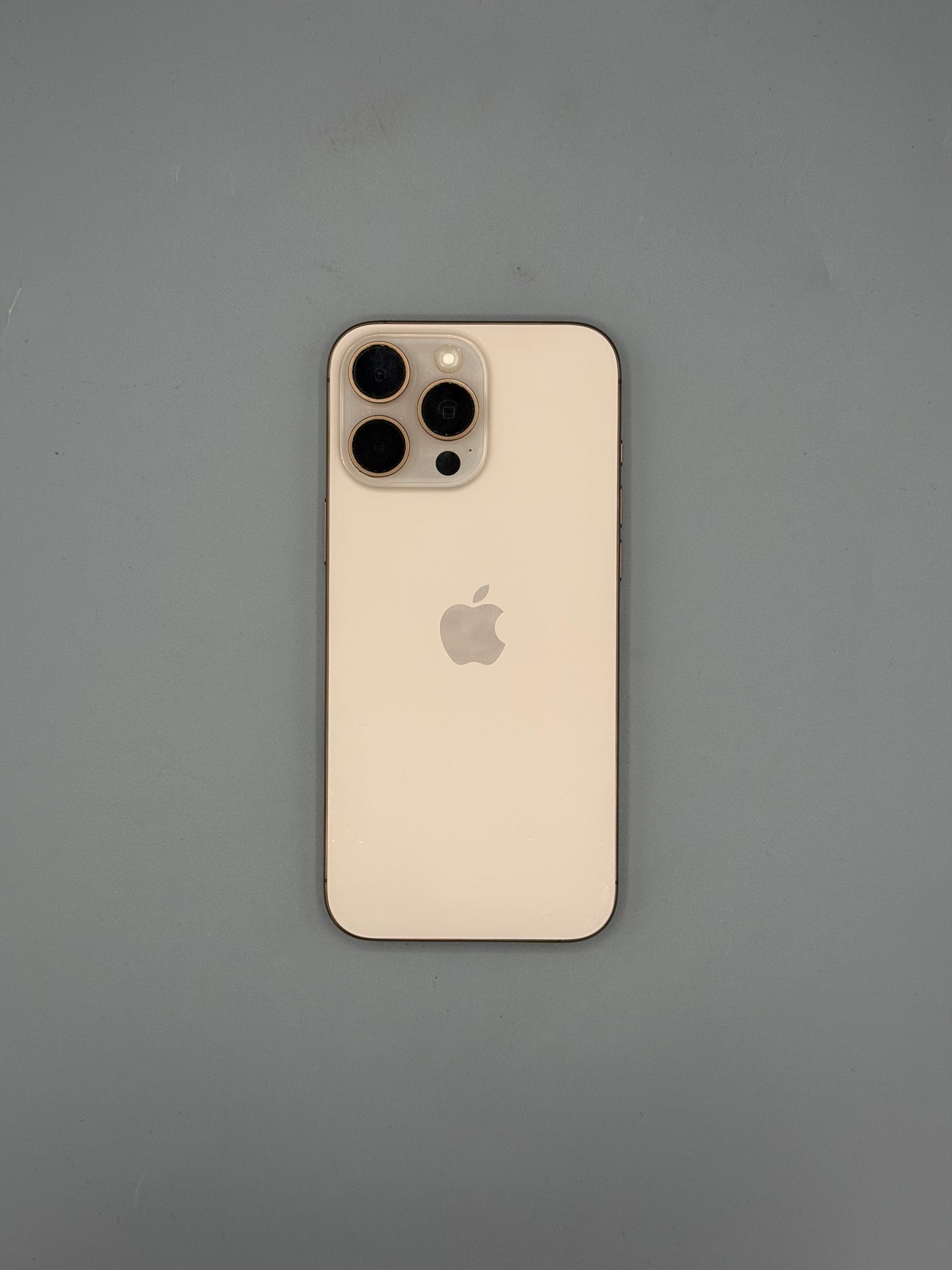 iPhone 16 Pro Max, 256 GB, Pata ecran , Baterie 86%, 728 Cicluri,  Desert Titanium
