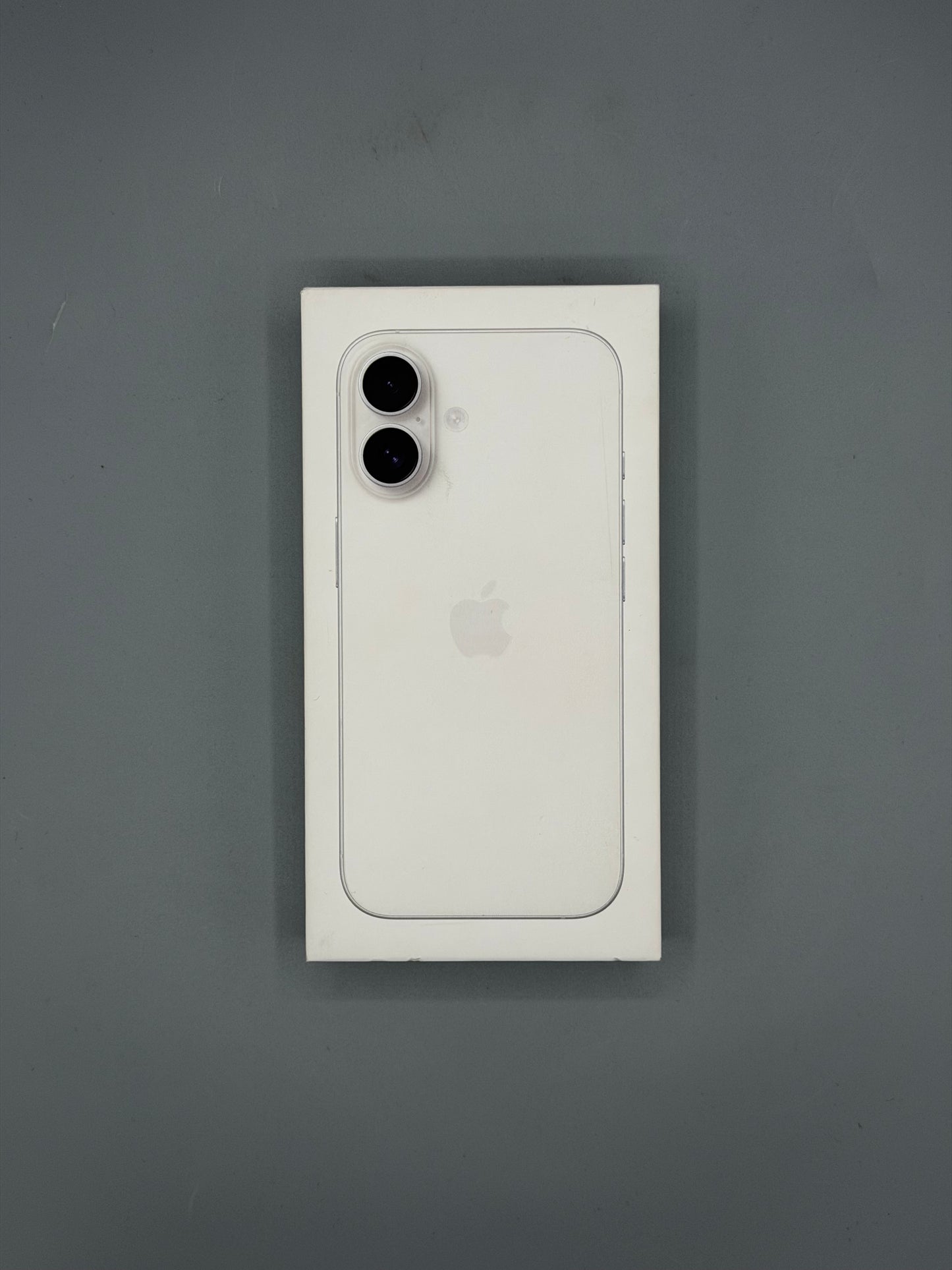 iPhone 16 , 128 GB, Baterie 93%, 396 Cicluri , Alb