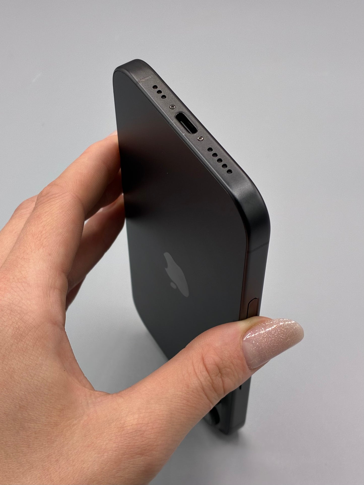 iPhone 16, 128GB, Baterie 100%, Black