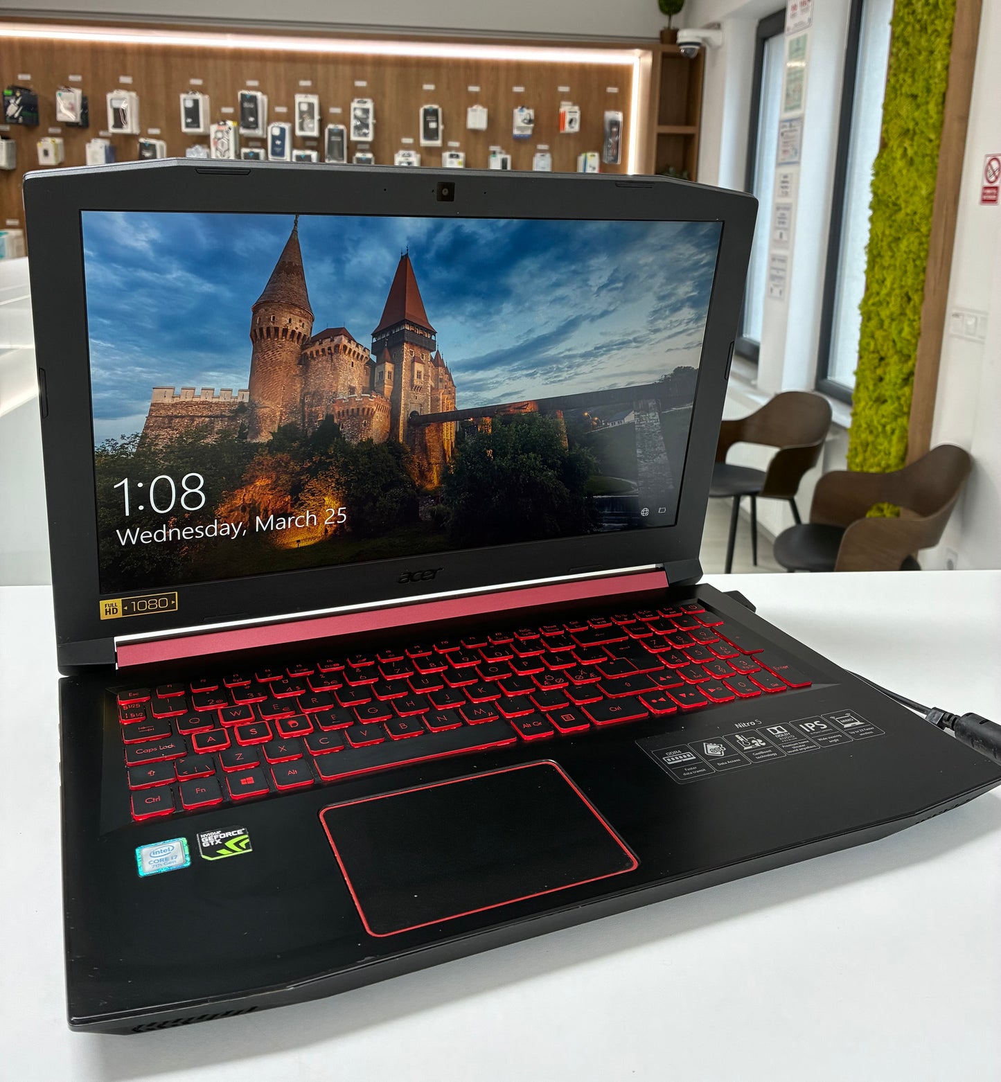 Laptop Gaming Acer Nitro AN515-51, i7-7700HQ, 16 GB RAM, 256 GB SSD, 15.6", Windows 10 Pro, Incarcator, Nu tine bateria