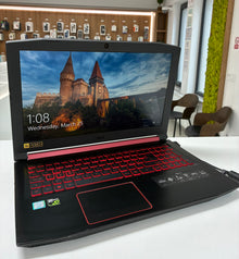 Laptop Gaming Acer Nitro AN515-51, i7-7700HQ, 16 GB RAM, 256 GB SSD, 15.6", Windows 10 Pro, Incarcator, Nu tine bateria
