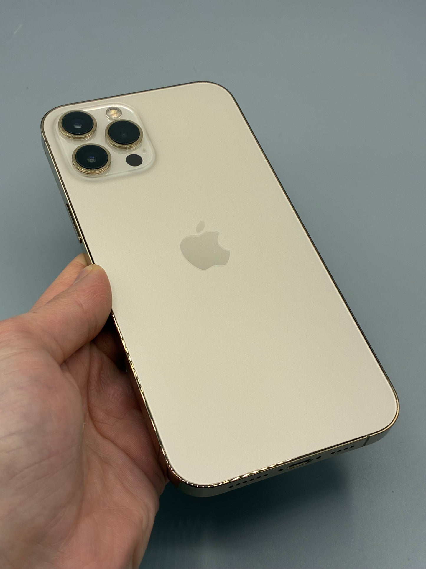 iPhone 12 Pro Max, 256 GB, Baterie 100%, Gold