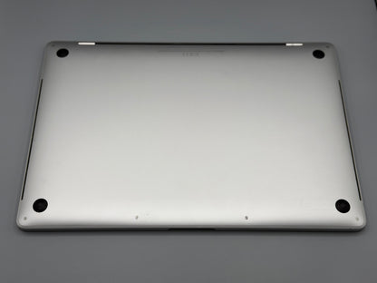 Macbook Pro 16" / 2019 / Touchbar / i7 / 16 GB RAM / 500 GB SSD / 321 Cicluri / Silver
