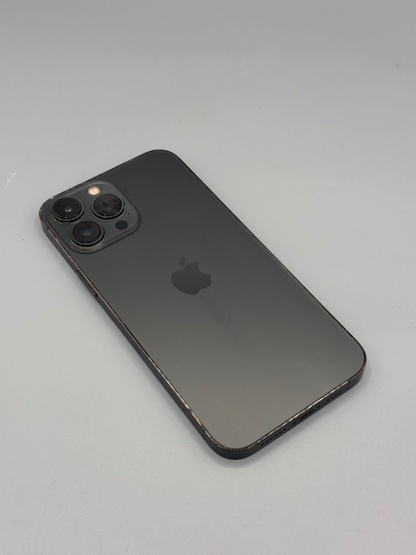 iPhone 13 Pro Max, 1 TB, Baterie 96%, Graphite