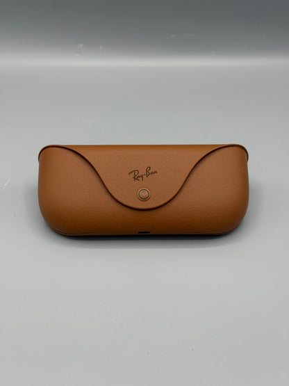 RESIGILAT: Ochelari Smart Ray-Ban Meta Wayfarer, Marime L, 32 GB stocare, Camera Foto 12mp, 5 microfoane, difuzoare, Wifi 6, Meta AI, Large, Gradient-Grafit-Polarizat, Negru-Mat
