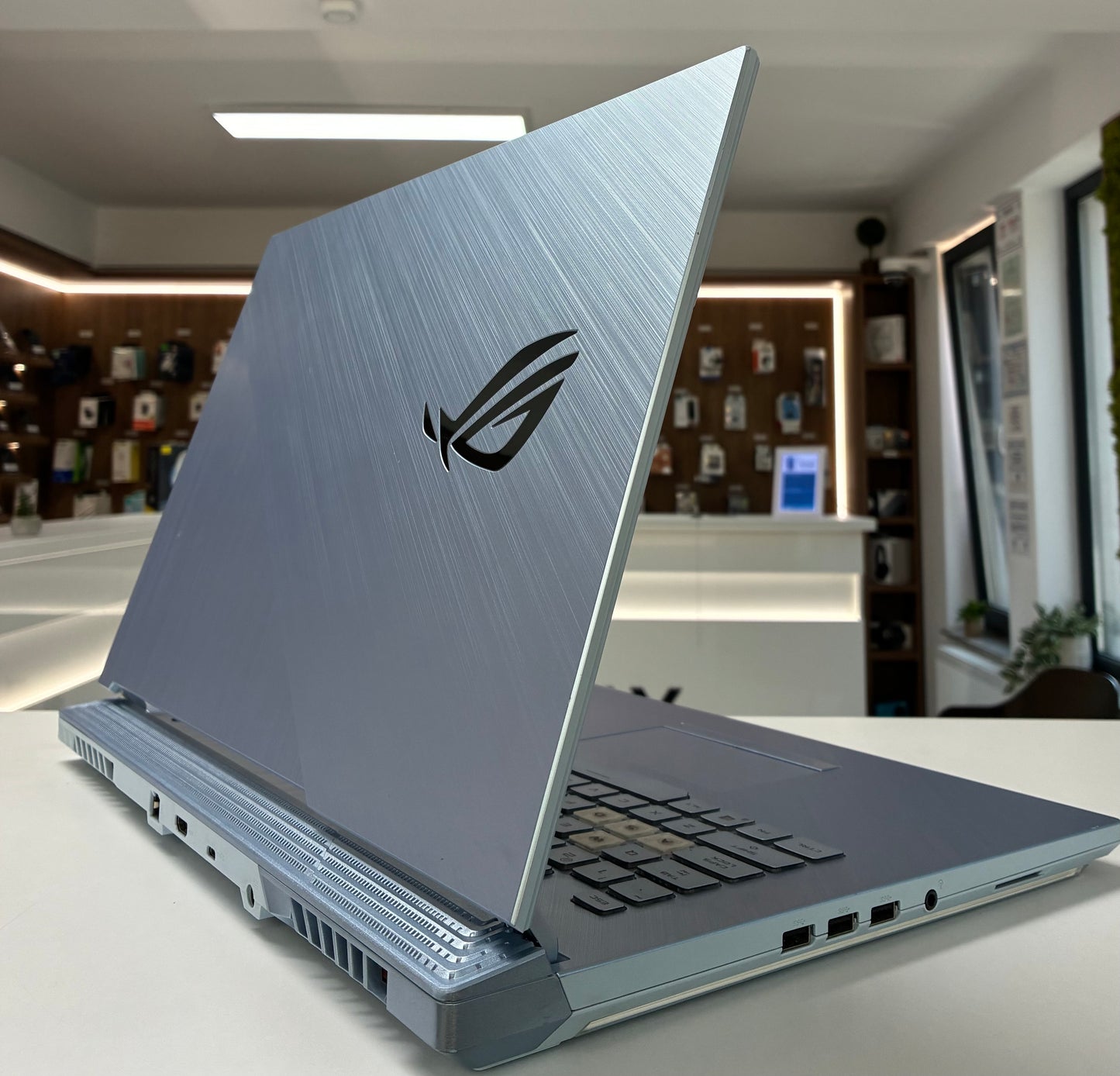 Laptop Asus ROG Strix G712LV, i7-10750H, 32GB RAM, 3TB SSD, Windows 11 Pro Home,