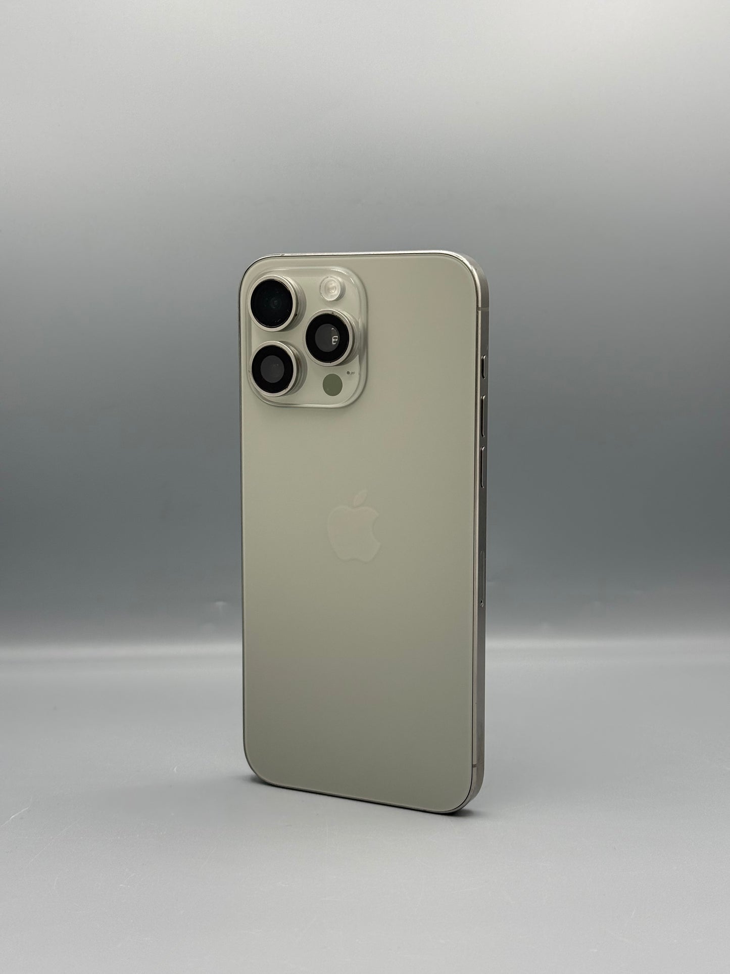 iPhone 15 Pro Max, 256 GB, Baterie 89%, Natural Titanium