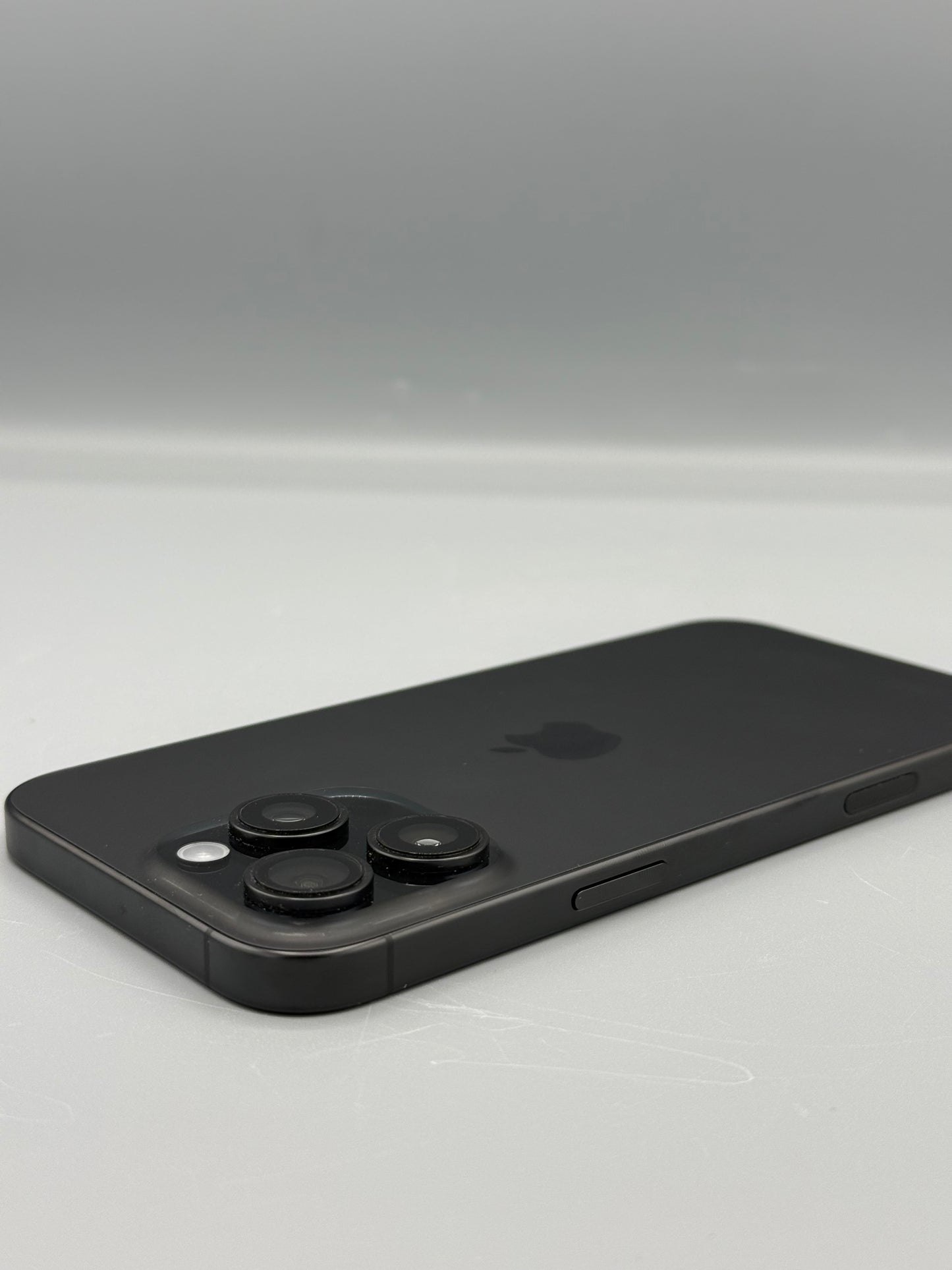 iPhone 16 Pro Max, 1 TB, Baterie 100%, 0 Cicluri, Black Titanium