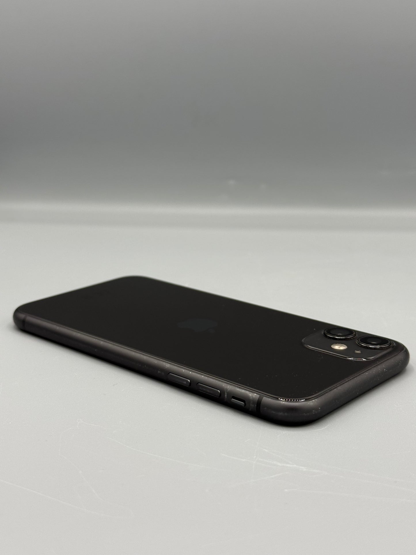 iPhone 11 ,64 GB, Baterie 100%, 0 Cicluri, Black
